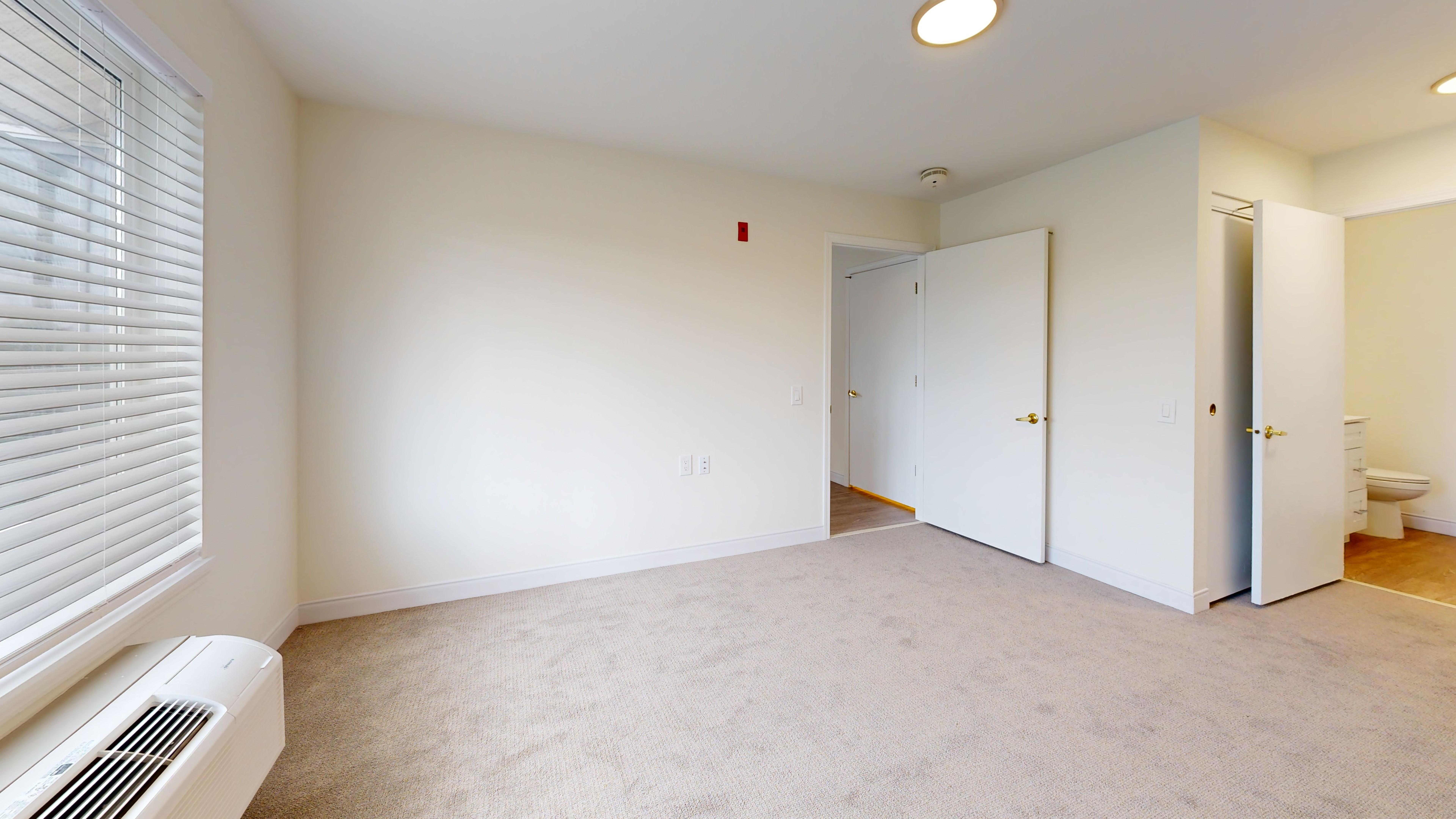 Azalea-Park-IL-2-bed-877-sqft-Bedroom