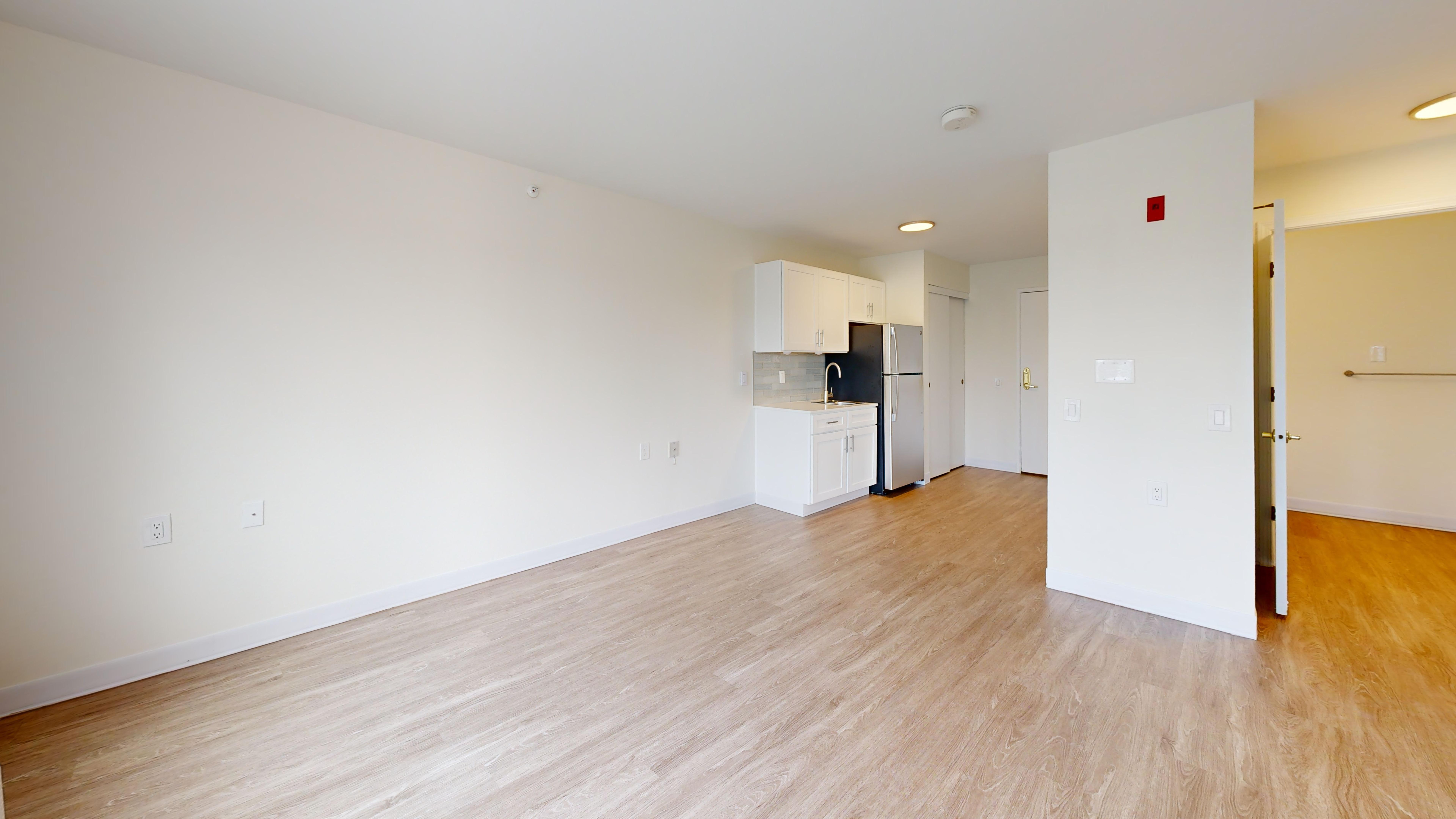 Azalea-Park-IL-Studio-426-sqft-Living-Space-with-Kitchenette